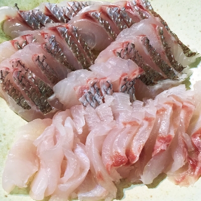 y挧YzVR^[]@